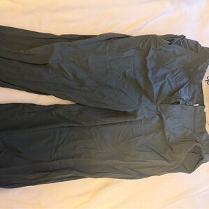 Alo Yoga Lightweight Green Pants